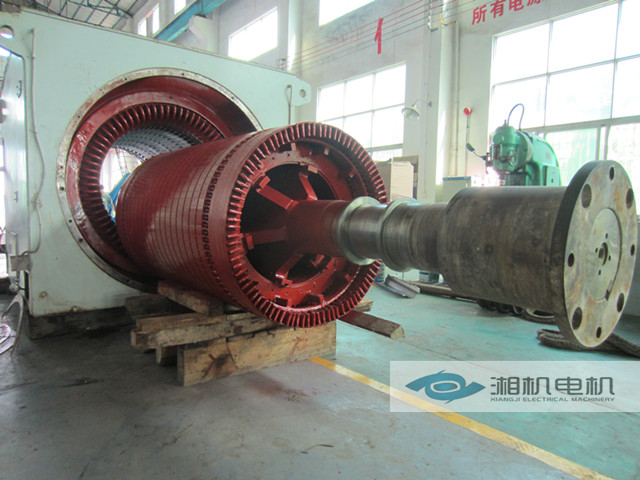 中材水泥4000KW電機更換轉子繞組和轉軸